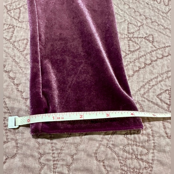 Women with Control Purple Velvet Leggings - XS - Picture 5 of 13